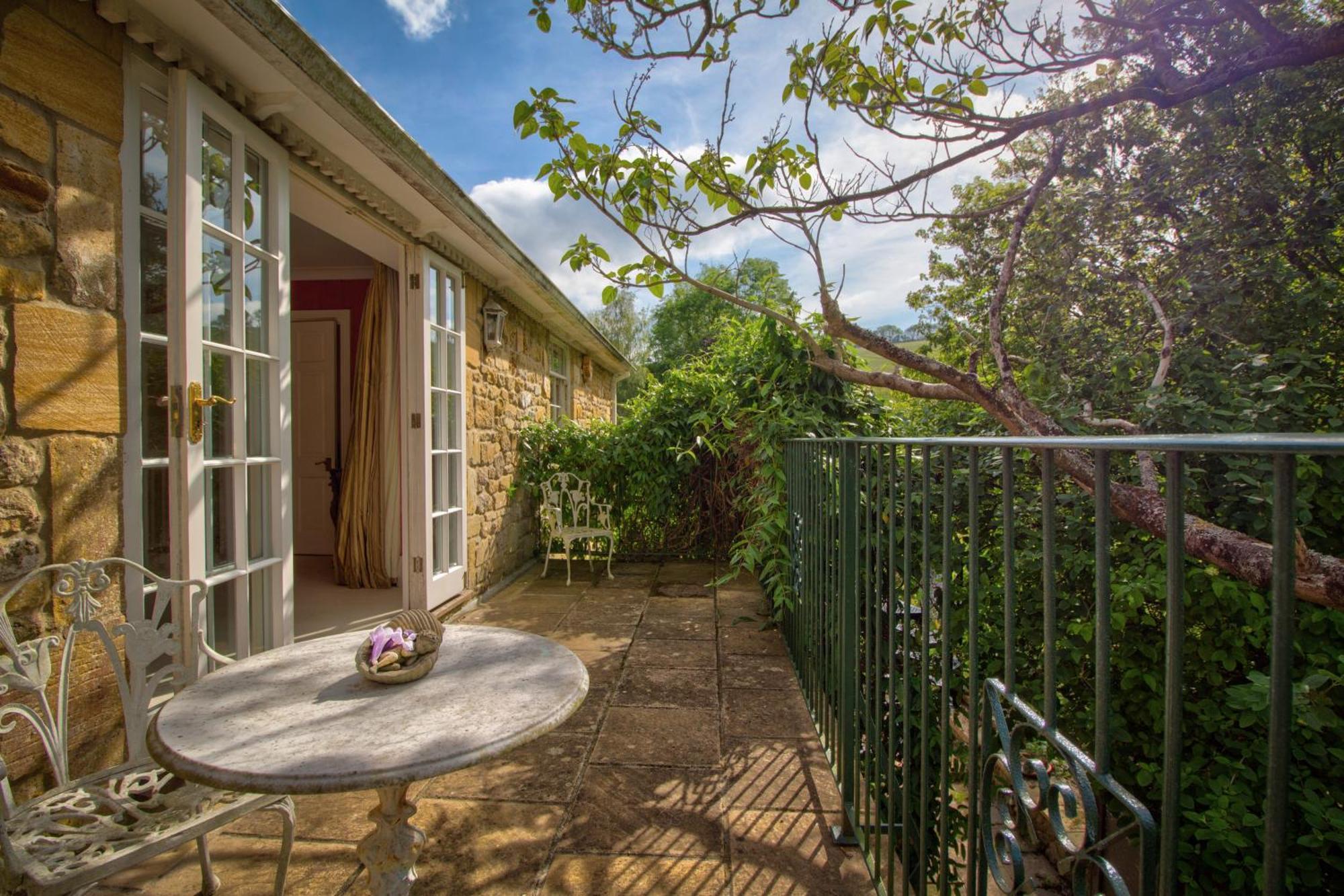 West Compton Manor Bed & Breakfast Maiden Newton Dış mekan fotoğraf